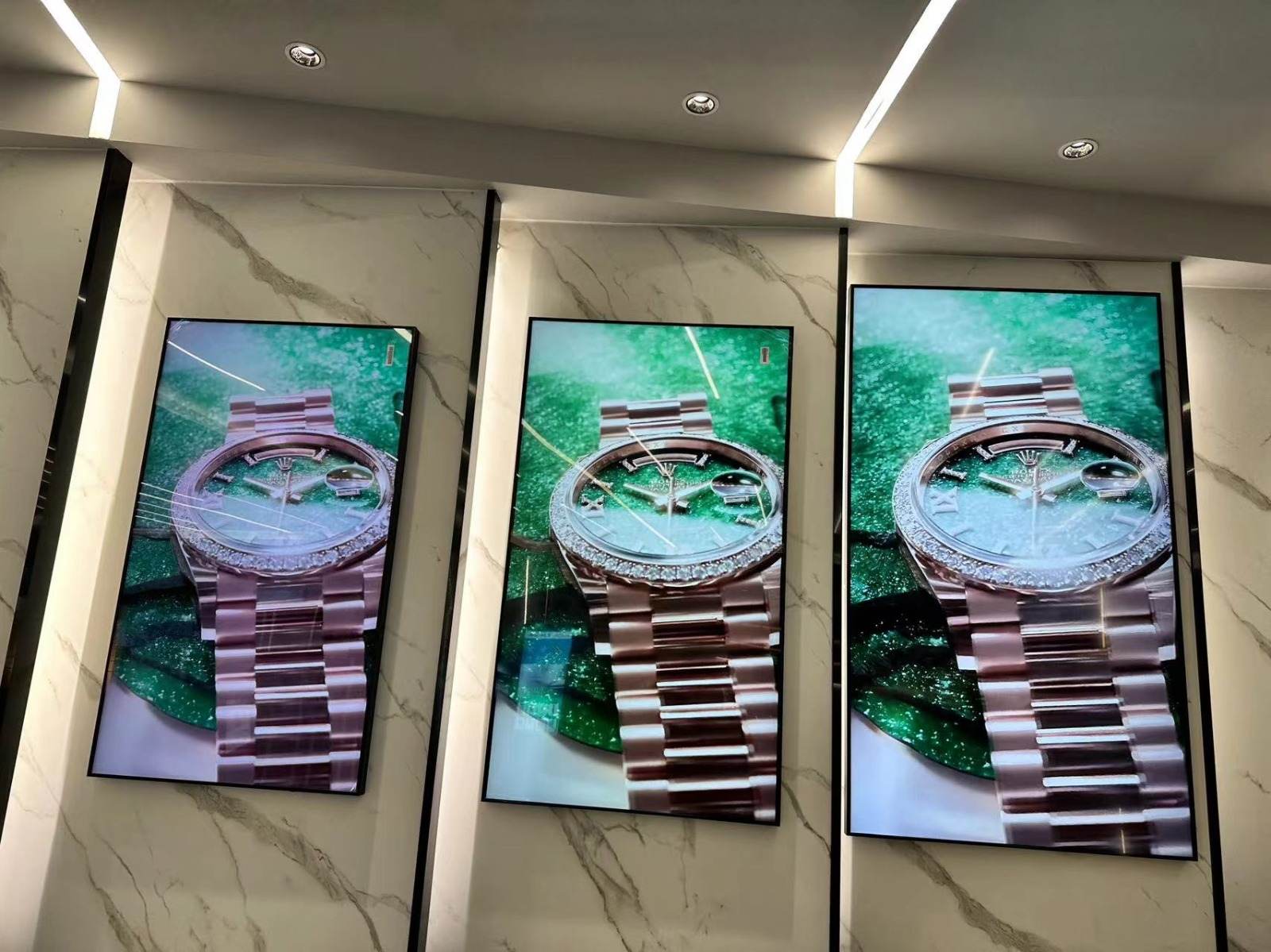 4K smal bezel indendørs vægmonteret digital skiltning 1000nits