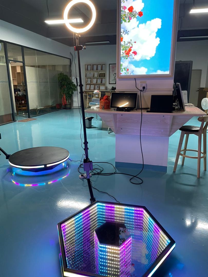 Roterende 3D -holografisk display Automatisk 360 graders selfie -fotoboks